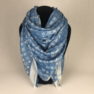Louis Vuitton Monogram Denim Shawl Bleuet - La Garderobe | Second hand