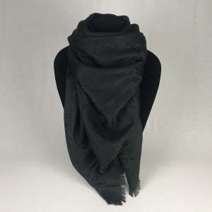 Louis Vuitton Monogram Shawl Black - La Garderobe | Second hand