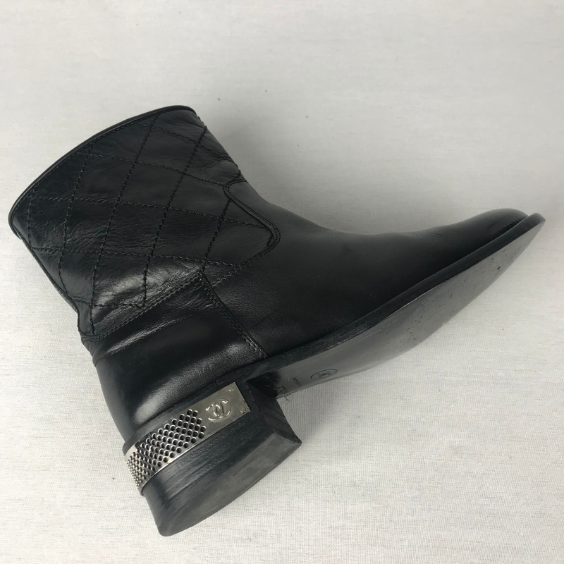 Chanel Black 18b Gold Patent Suede Cc Logo Zipper Zip Short Ankle  Boots/Booties Size EU 35 (Approx. US 5) Regular (M, B) Listed By  HouseOfLuxeManalapan - Tradesy